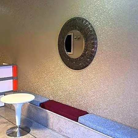 Aderans Hotel 2*